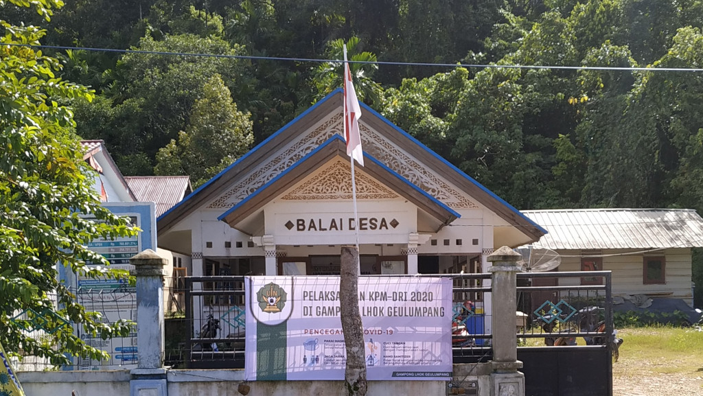 Kantor Desa Lhok Geulumpang